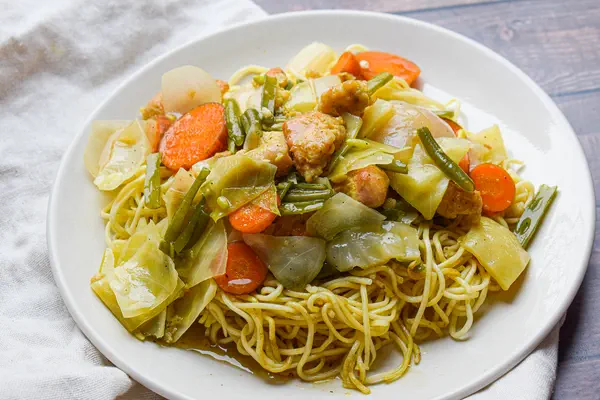 Noodles With Gravy